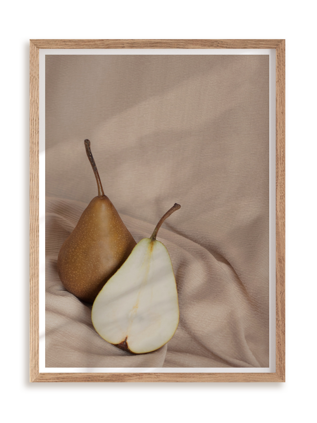 Plakat Soft pears w ramie drewnianej