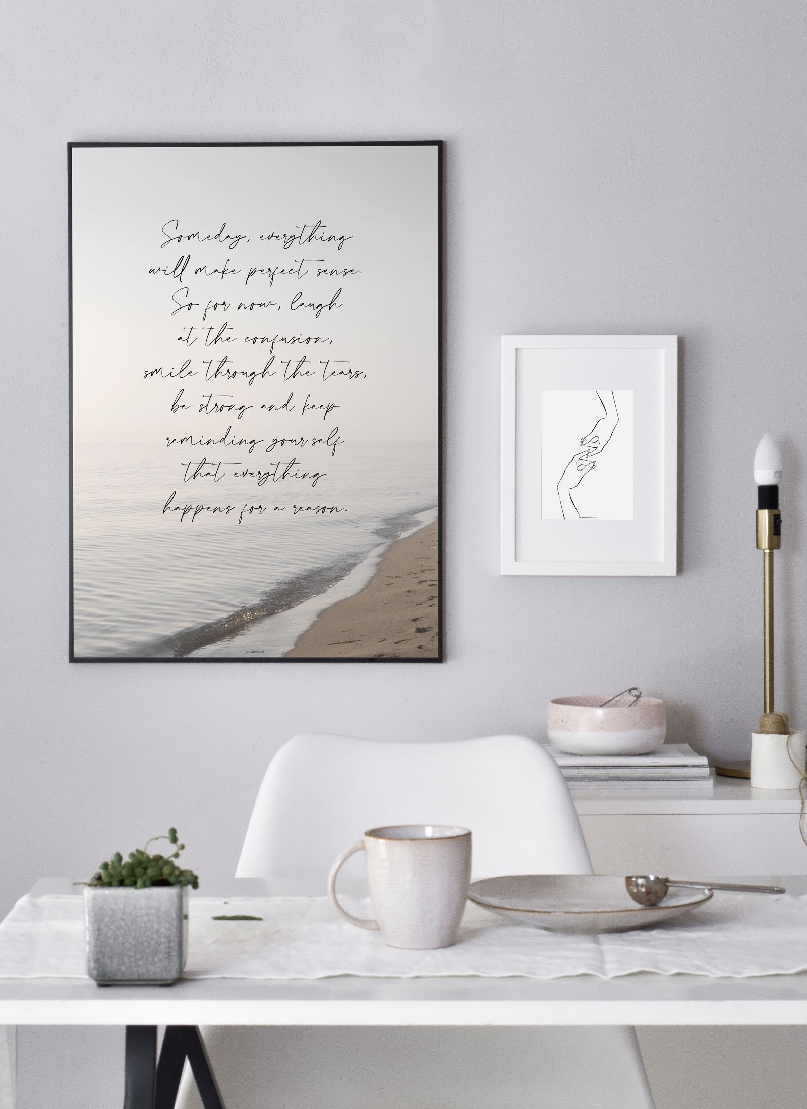 Plakat Everything happens for a reason bez ramy - obrazek 2